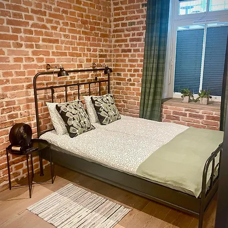 Kazimierz Historic Heart Accessible Apartment